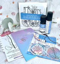 Load image into Gallery viewer, THE BREATHE FRESHERS SURVIVAL KIT Anxiety & Stress Support for Uni, College & New Adventures