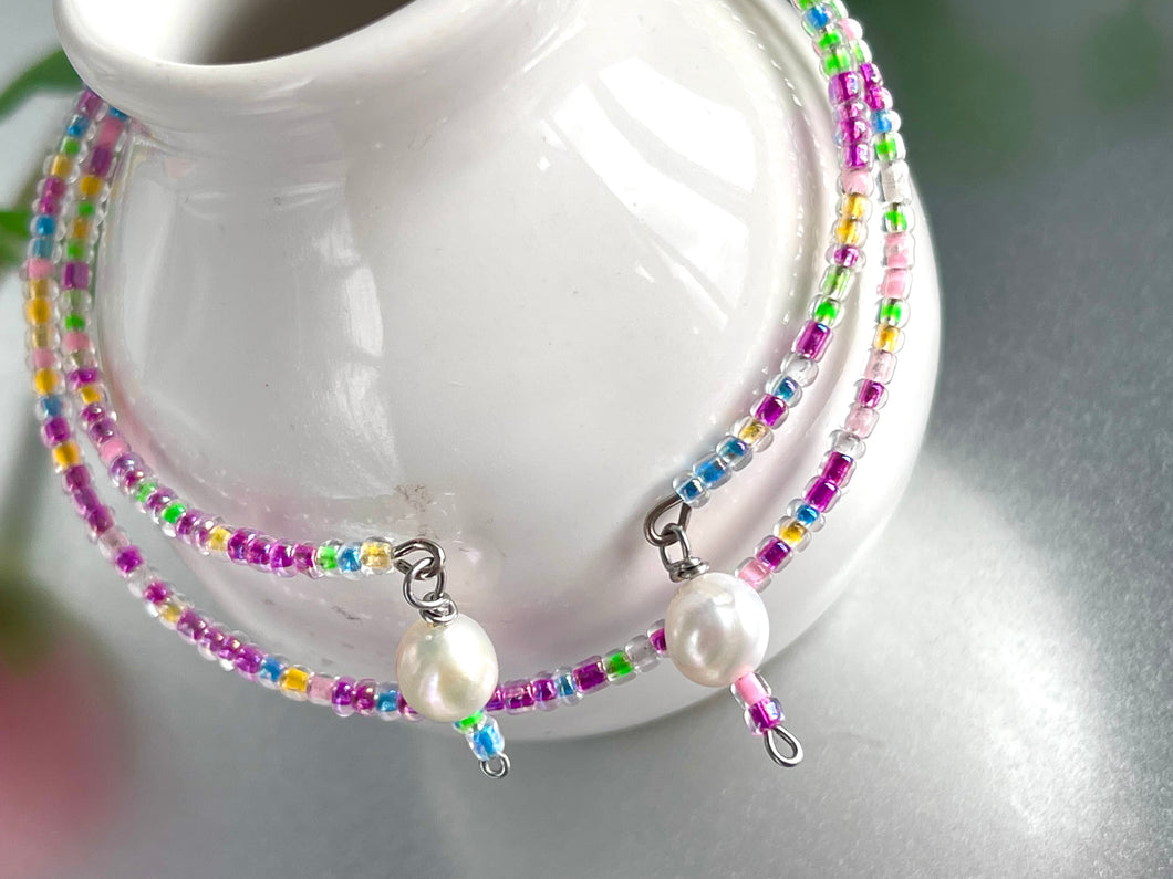 Memory Wire Festival Colour Glass Seed Beads with two Fresh Water Pearls to finish