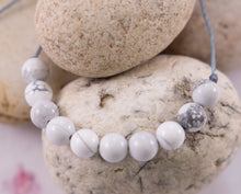Load image into Gallery viewer, BREATHE Bracelets Gift Box - Letterbox gift - Caring Gift Pack - Gift for her.

